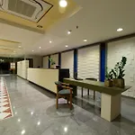 Minos 4* Resmo