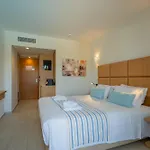 Otel Minos 4*