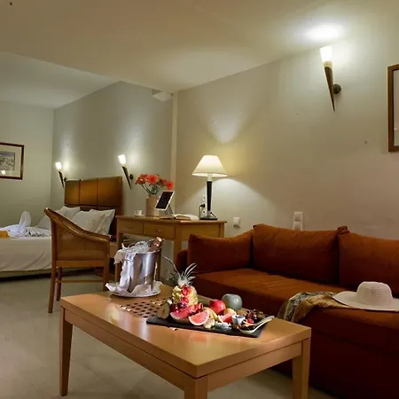 Hotel Minos