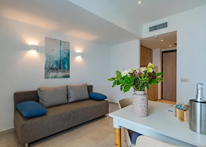 Minos Hotel Rethymno (Crete)