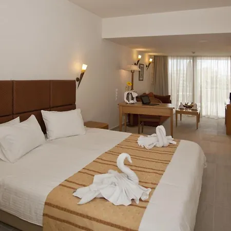 Hotel Minos 4*