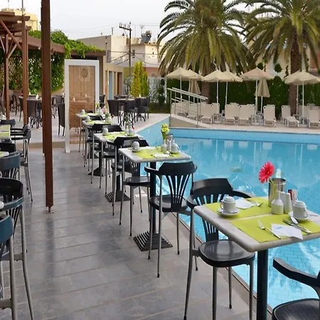 Hotel Minos 4*