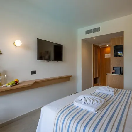 Hotel Minos