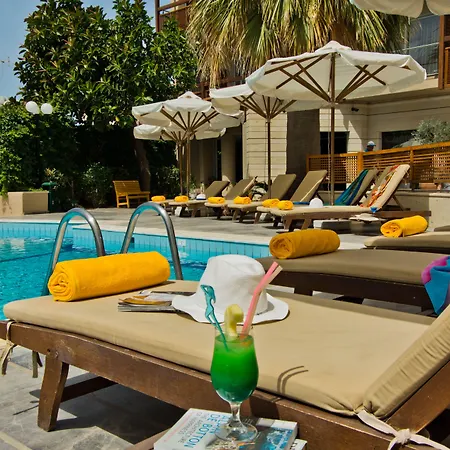 Minos Hotel 4*