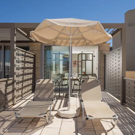 Hotel Minos