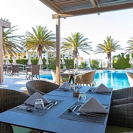 Hotel Minos 4*