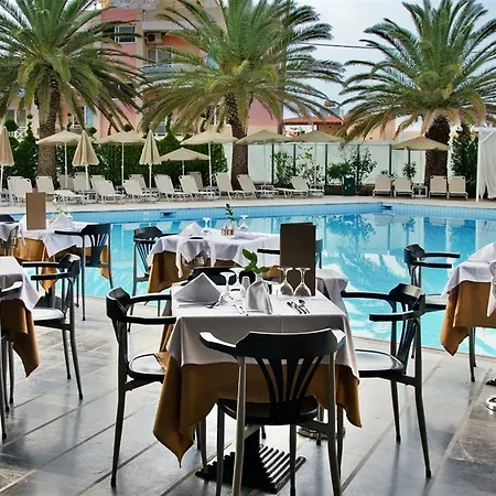 Hotel Minos 4*